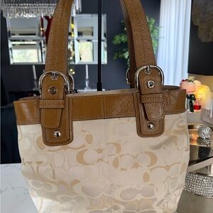 Coach SoHo Pleated Optic Signature C Tan and Cream Shoulder Bag